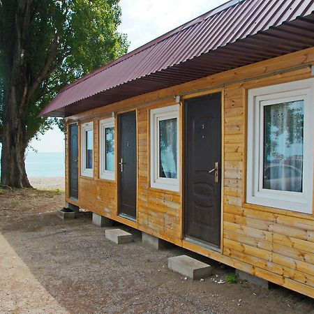 Guest House Tri Topolya Lidzava Exterior foto