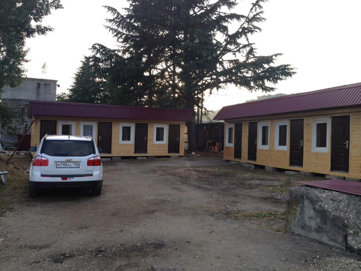 Guest House Tri Topolya Lidzava Exterior foto